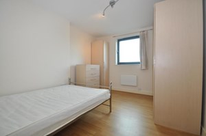 Photo5- click for photo gallery